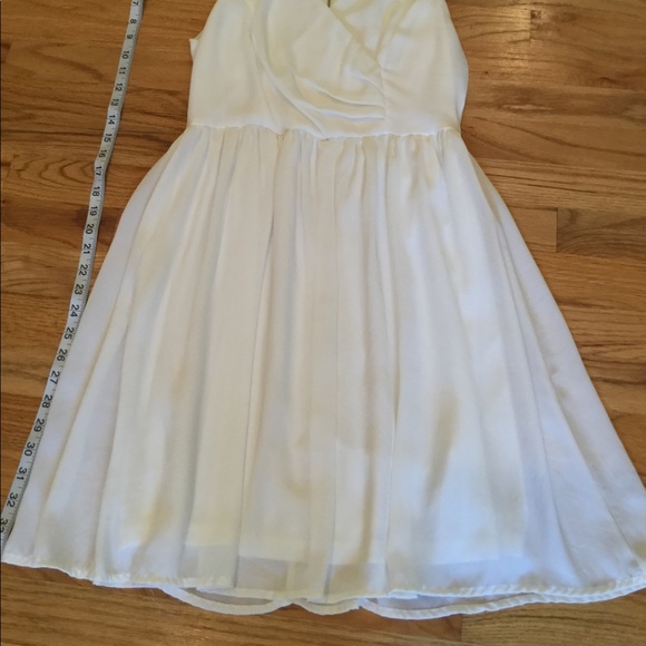 Dress size medium - Picture 3 of 3